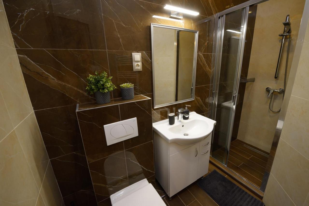 Orangehomes 4 Bdrm Apartment View To Synagogue Budapeszt Zewnętrze zdjęcie